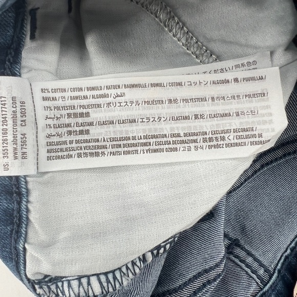 Hollister Super Skinny High Rise Distressed Denim Jeans Size 3 Women’s - Picture 5 of 5